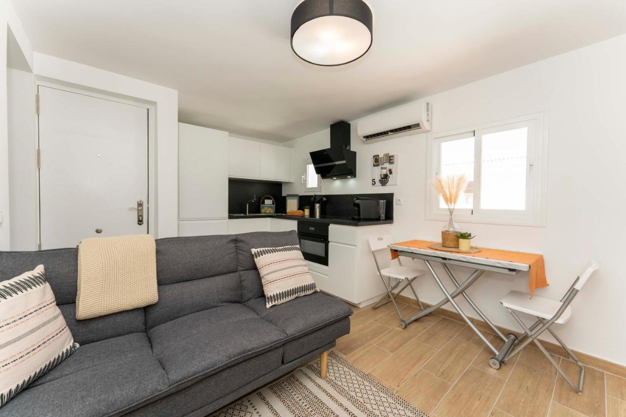 Apartamento 2 Dormitorios Cerca De La Playa En Casco Historico Estepona Exteriör bild